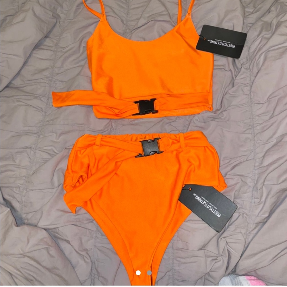 ORANGE BUCKLE BIKINI